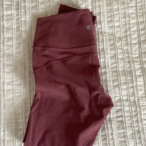 Lululemon Invigorate Tight 23”